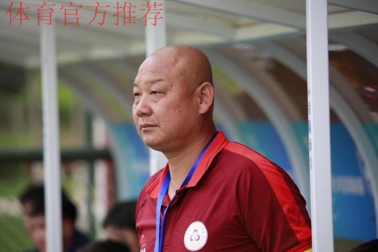 南方球队来北区攻擂 重庆凤鸣山先声夺人